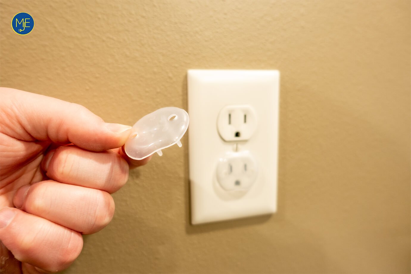Installing Outlet Covers